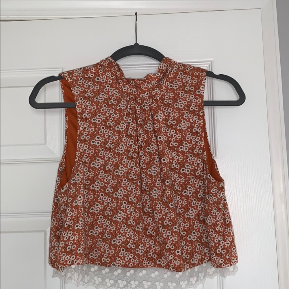 3 for $15⚡️ Tie Back Floral Crop Top